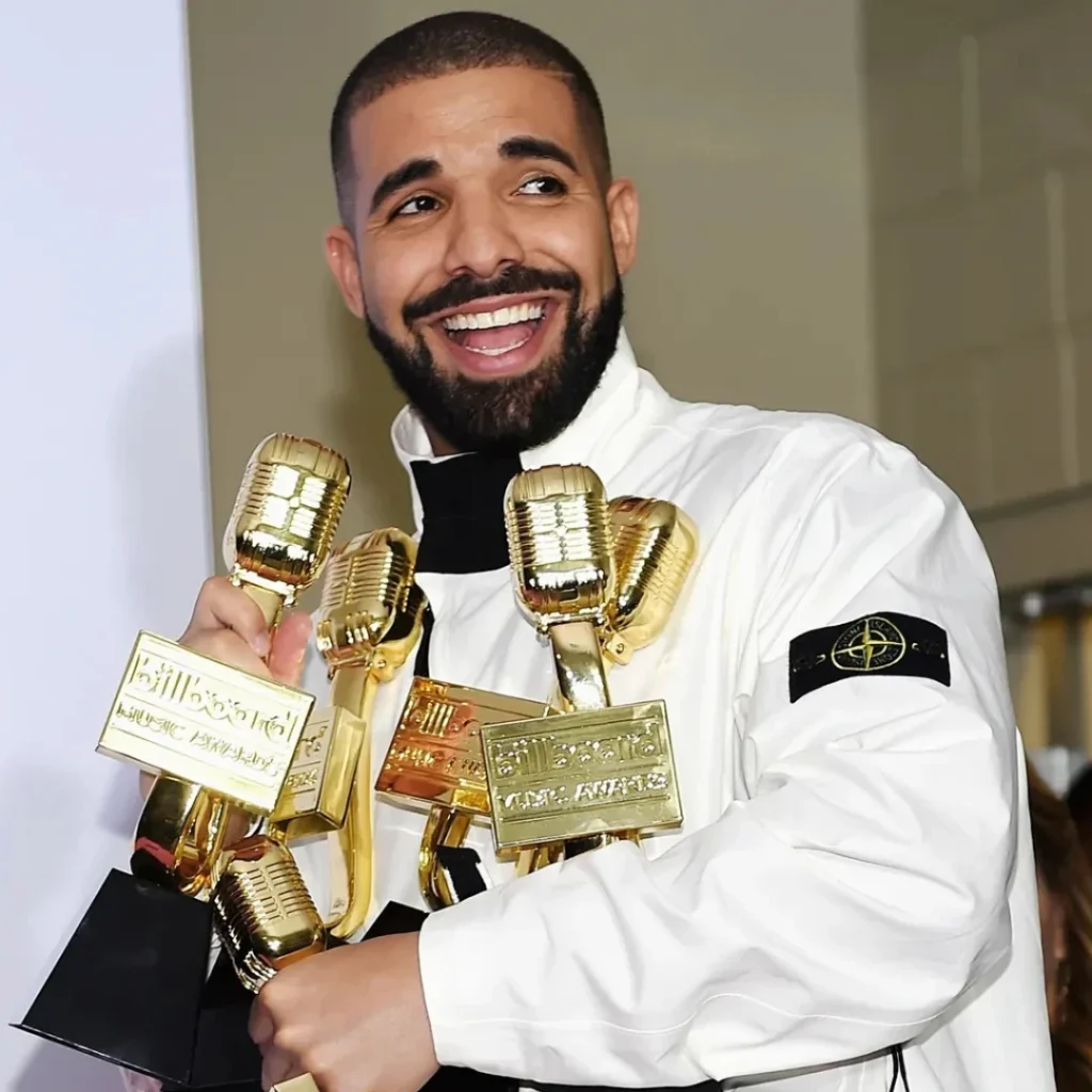 ElGrandeToto: Morocco's Drake | 5 Parallels Between 2 Hip-Hop Giants Drake with Billboard Awards
