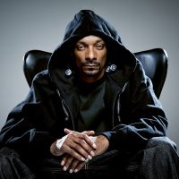 snoop-dogg-rapper-singer-celebrity-wallpaper-preview